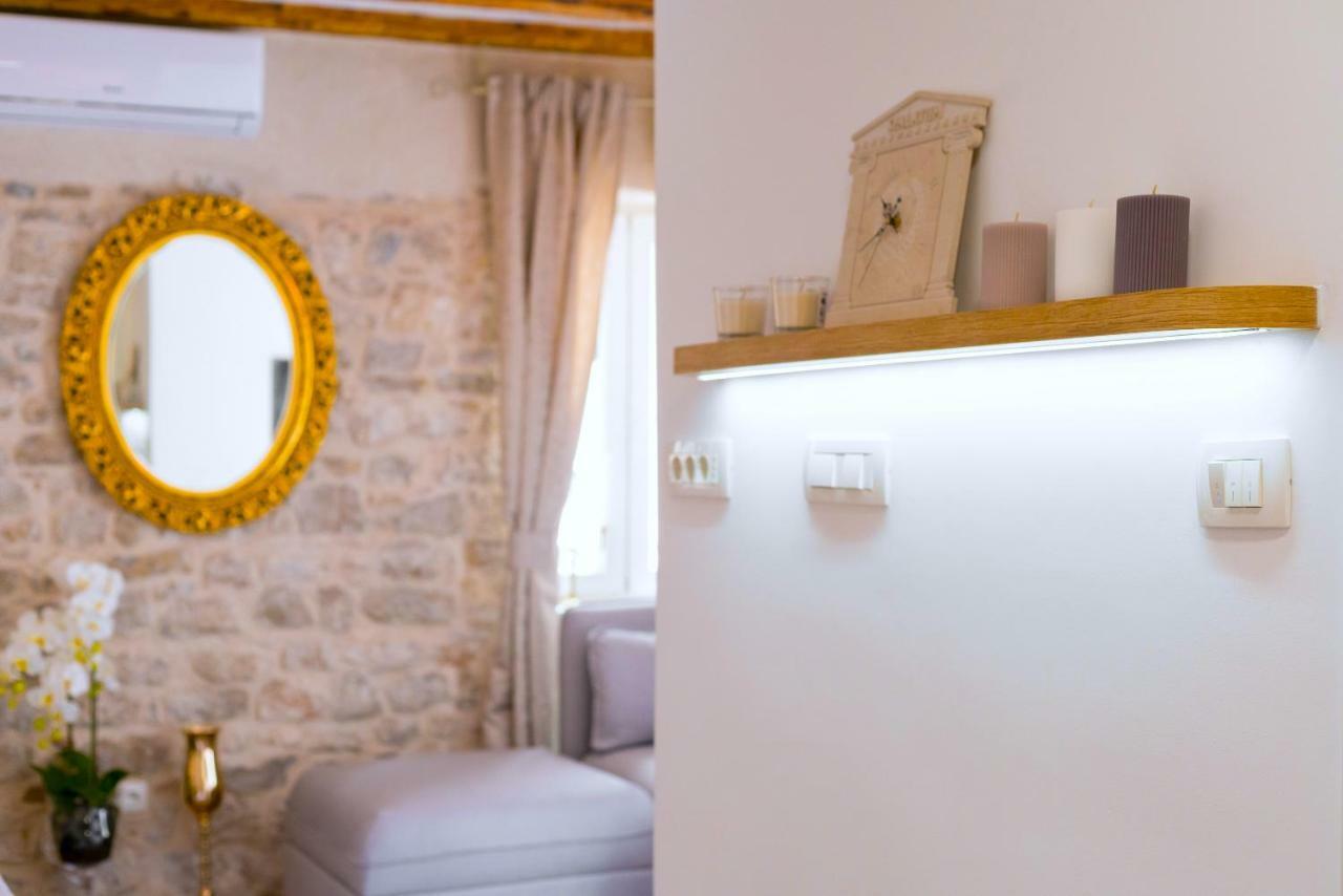 Готель Lux Aurelius In Split Centre Old Town Екстер'єр фото